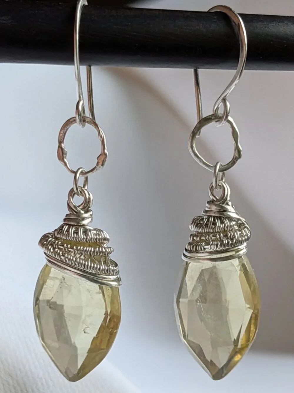 Artisan unique faceted